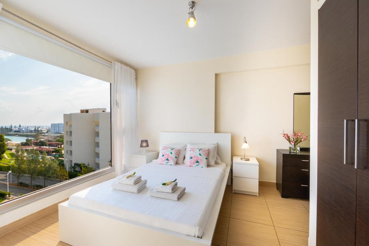 Eternity Apartment โปรทาราส ภายนอก รูปภาพ